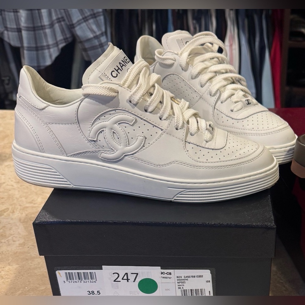 CHANEL Off-White Leather Sneakers with CC Accent